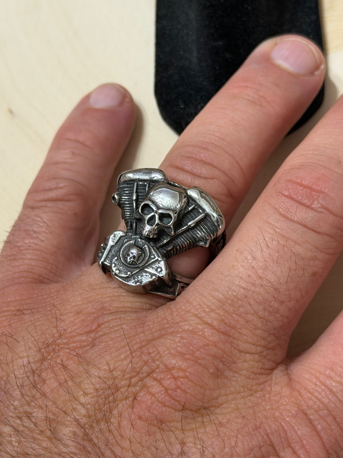 Skull V-Twin Engine Live to Ride Biker Ring