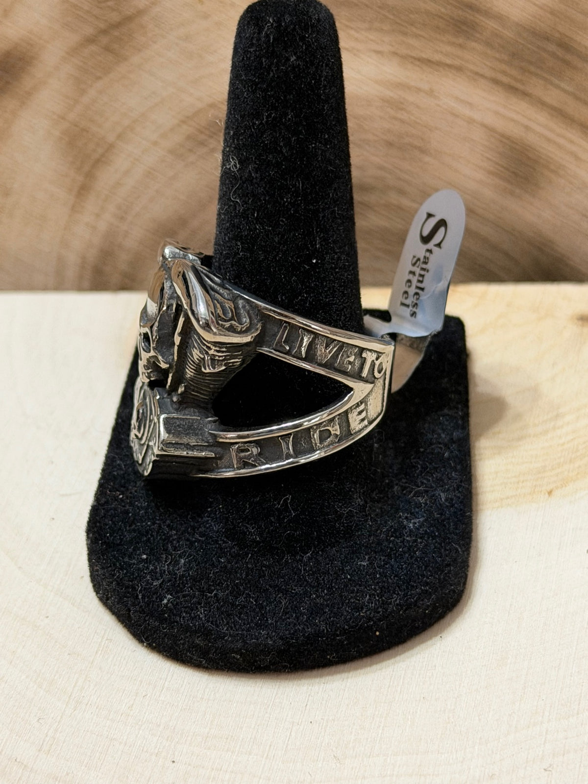 Skull V-Twin Engine Live to Ride Biker Ring