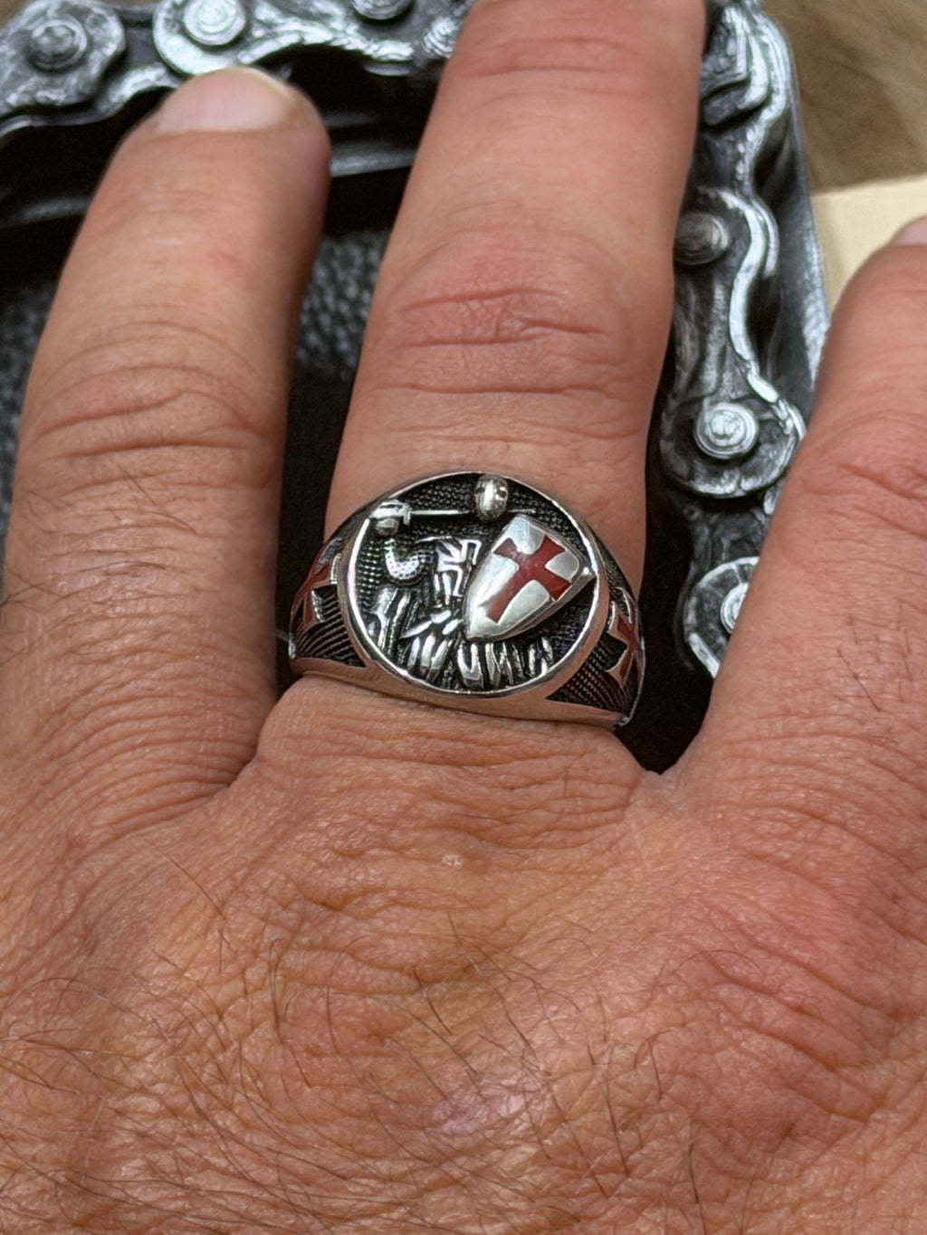Knights Templar Red Cross Shield Ring Size 11