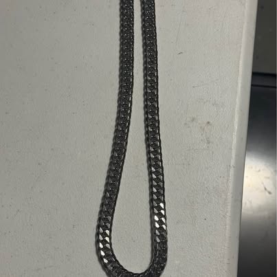 Wide Cuban Necklace 28”