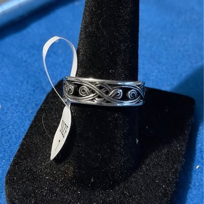 316L Stainless Steel Celtic Scrollwork Band Ring Size 7