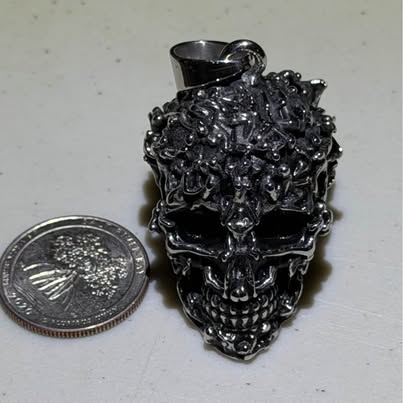 Devils Den Pendant