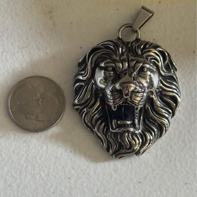 Lion pendant