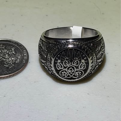 Bear Claw Ring Size 12