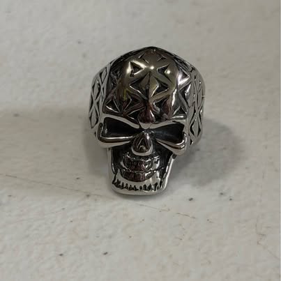 Shilo Skull Ring Size 8