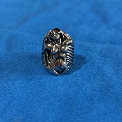 Woman nude Ring