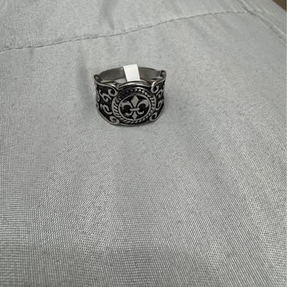 Fleur-De-Lis