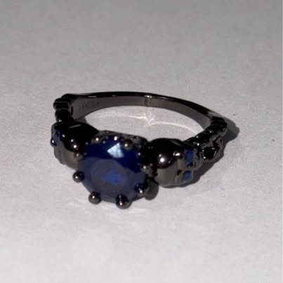 Skull and Stones Ring size 7