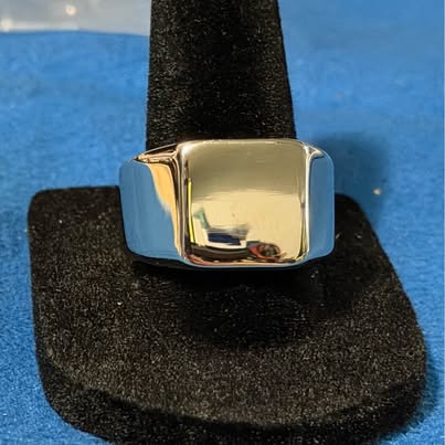 Plain Square Signet