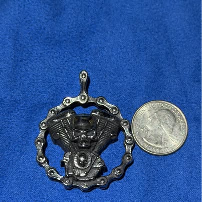 V-Twin Skull Pendant