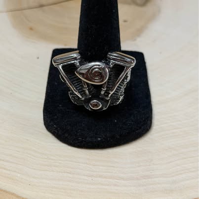 Motorcycle V-Twin Engine Ring Size 11