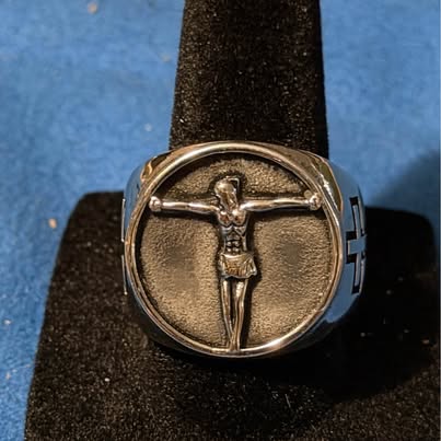 Crucifix Signet Ring Size 9