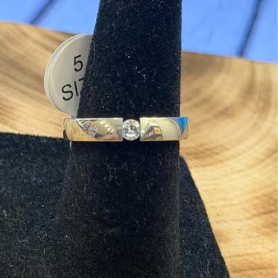 Size 5 316L Stainless Steel Tension Set Cubic Zirconia Ring