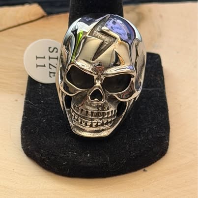 Lightning Bolt Skull Ring Size 11