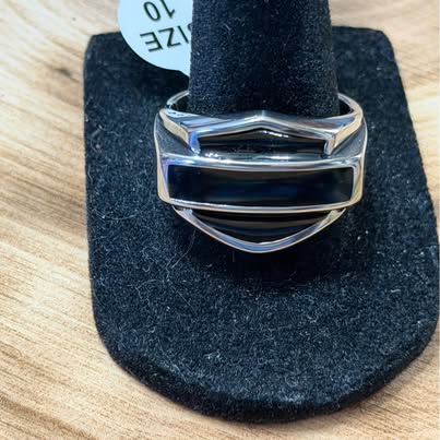 Bar & Shield Ring