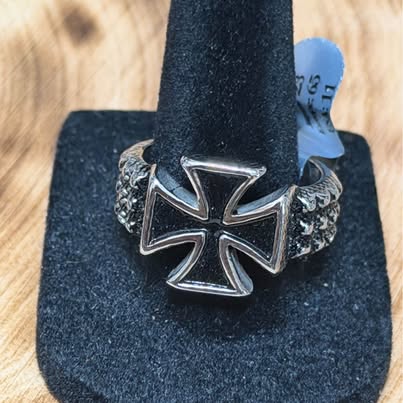 Biker Iron Cross Ring Size 11