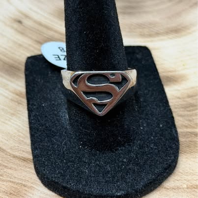 Superman Shield Ring Size 8