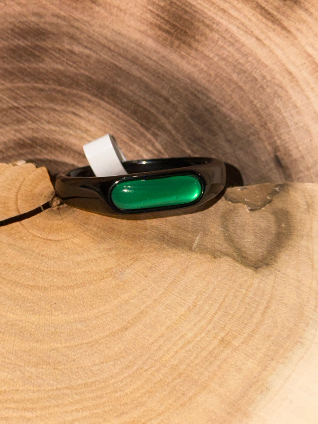 Black Band Green Stone Ring Size 11