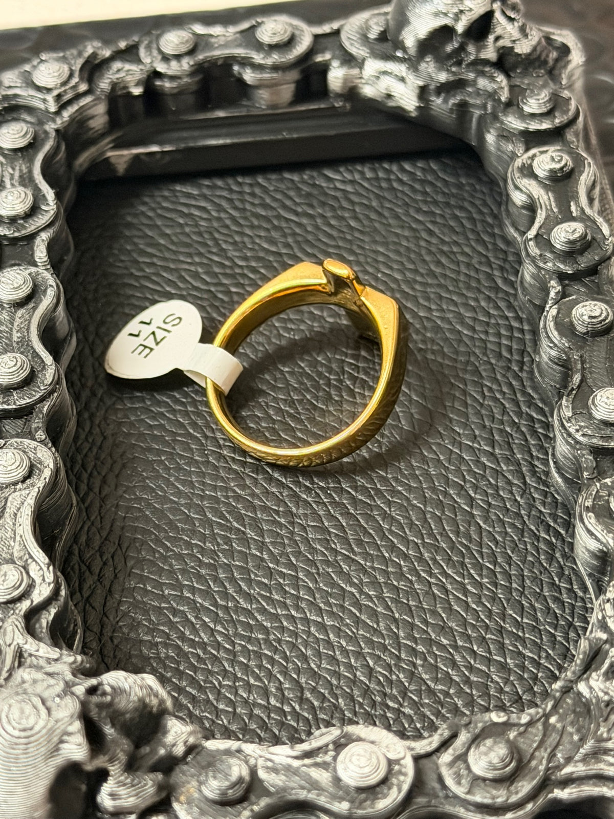 Gold Cross Ring Size 11